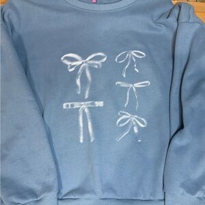 OVERSIZED EDIKTED Bow Bliss Sweatshirt